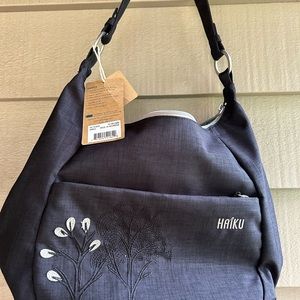 HAIKU BAG made from recycled plastic. Unisex
